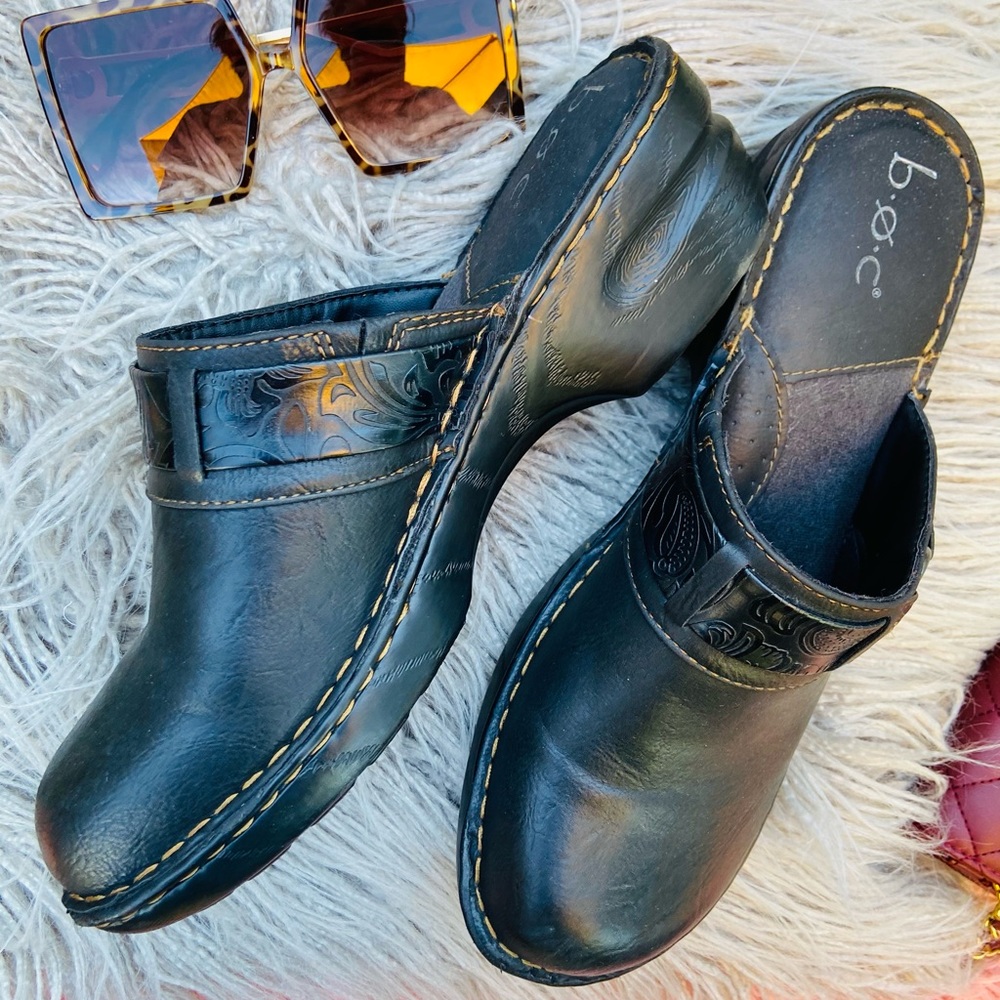 B.O.C Black Clog Heel Round Toe Mules. Size 11M